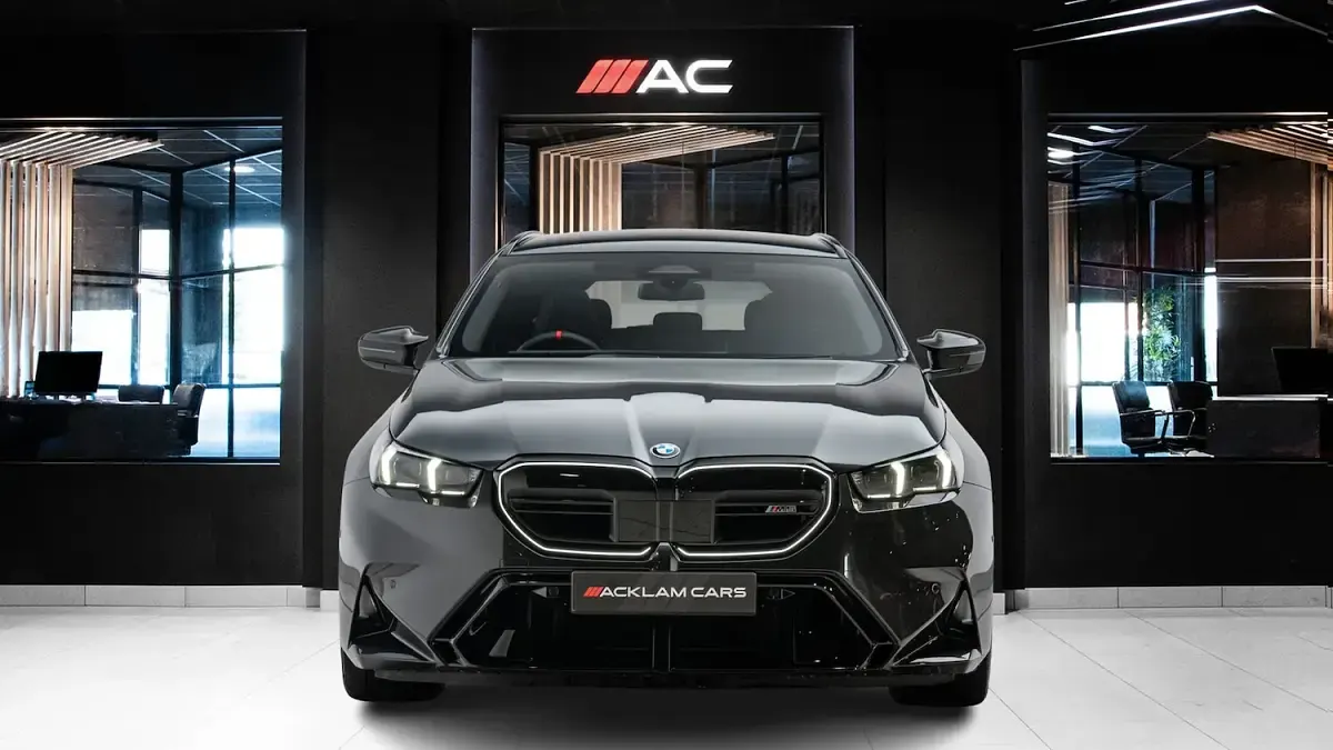 Used BMW M5 Comfort Edition 727 HP (534 kW) 2025 Grey Estate