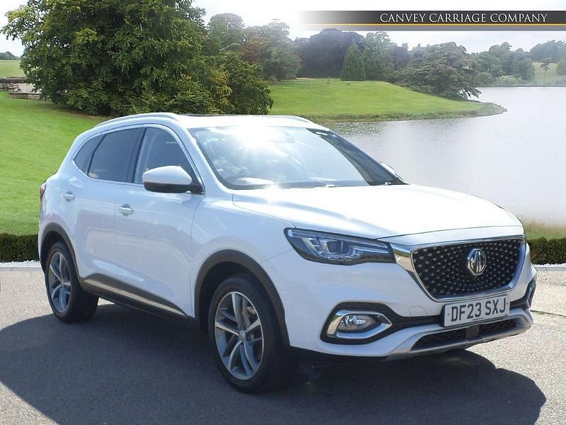 White Used 2023 MG HS Exclusive SUV | £16,000 (Good price) - Image 1/4