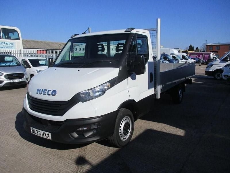 Used Iveco Daily 136 HP (100 kW) 2023 White