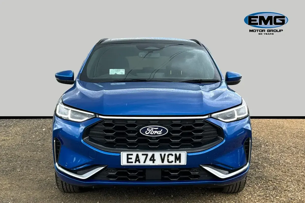 Käytetty Ford Kuga ST-Line 2024 Sininen Katumaasturi