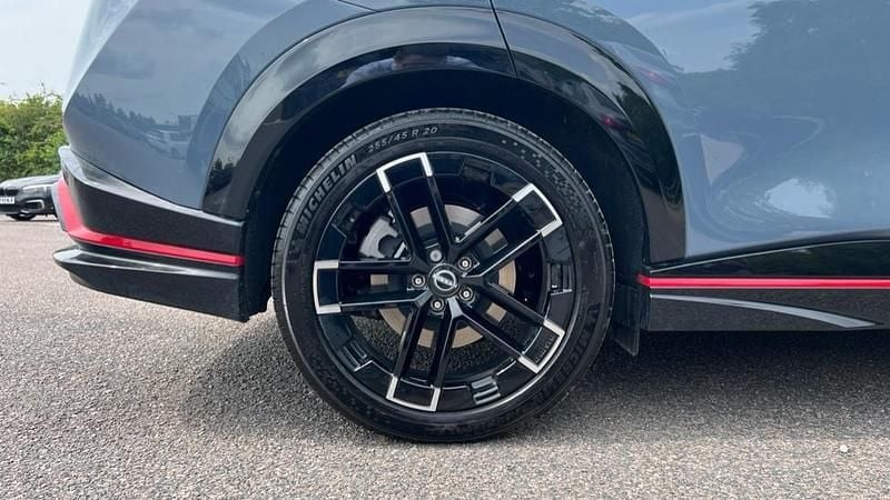 Used Nissan Ariya Nismo 319 kW (435 HP) 2025 Two tone  stealth grey/pearl black roof  SUV