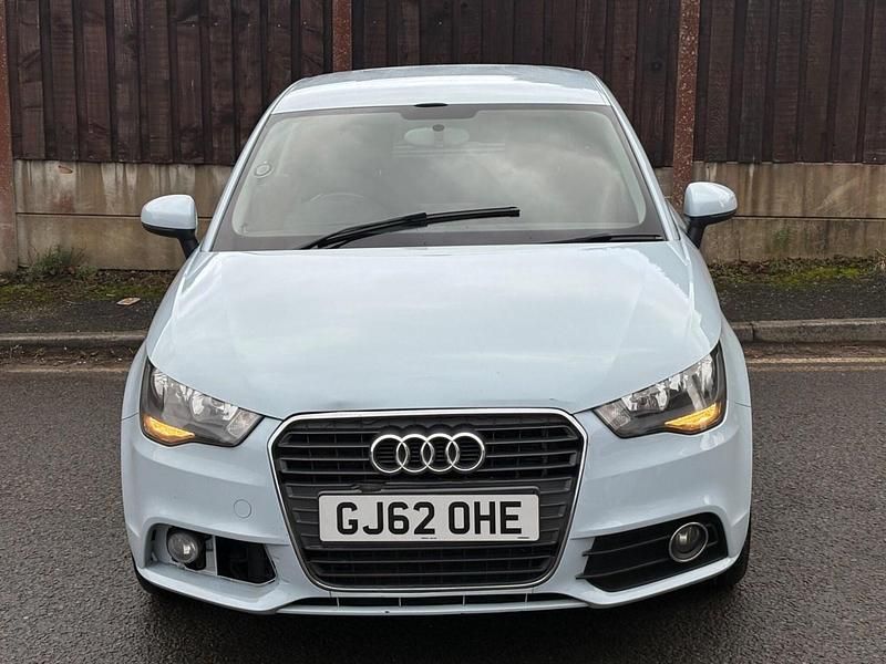 Used Audi A1 Sport 86 HP (63 kW) 2012 Blue Hatchback