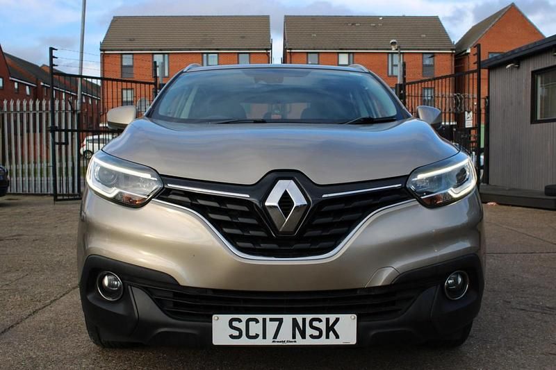 Used Renault Kadjar Dynamique 130 HP (95 kW) 2017 Beige SUV