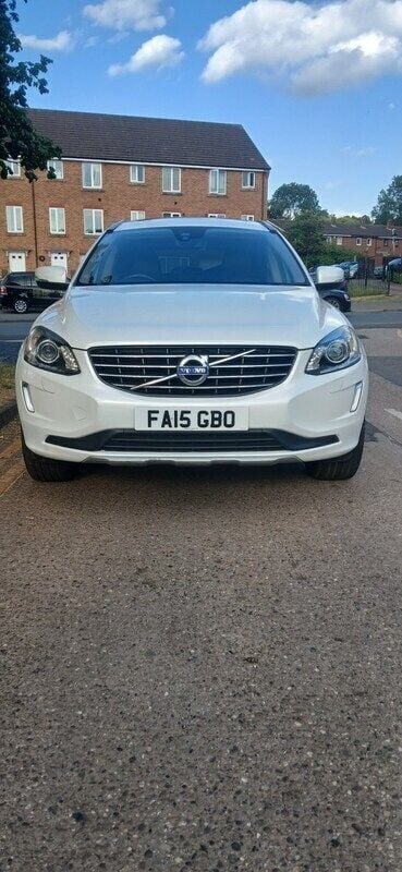 White Used 2015 Volvo XC60 SE Lux SUV | £7,750 (Super price) - Image 1/4