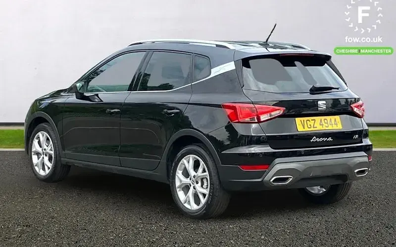 Używany Seat Arona FR 110 KM (80 kW) 2023 SUV