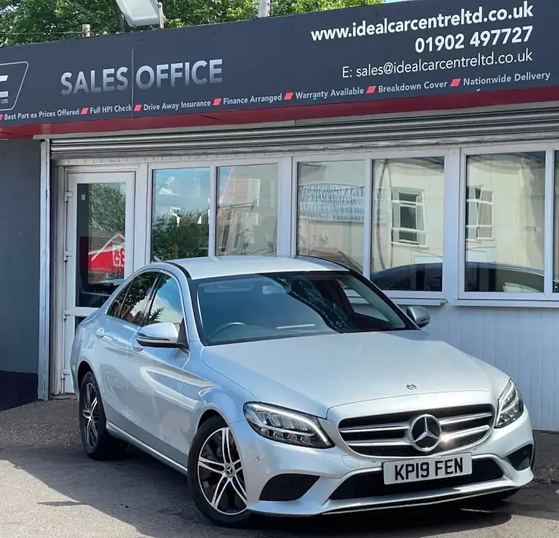 Used Mercedes C220 194 HP (142 kW) 2019 Silver Sedan