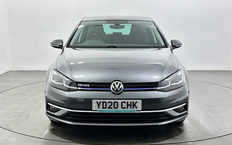Second-hand VW Golf VIII Edition 131 CP (96 kW) 2020 Hatchback