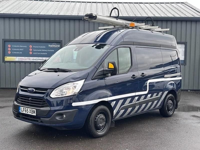 Used Ford Transit Custom Trend 125 HP (91 kW) 2015 Multicolour Van
