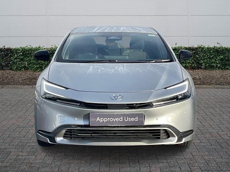 Used Toyota Prius Design 2024 Silver Hatchback