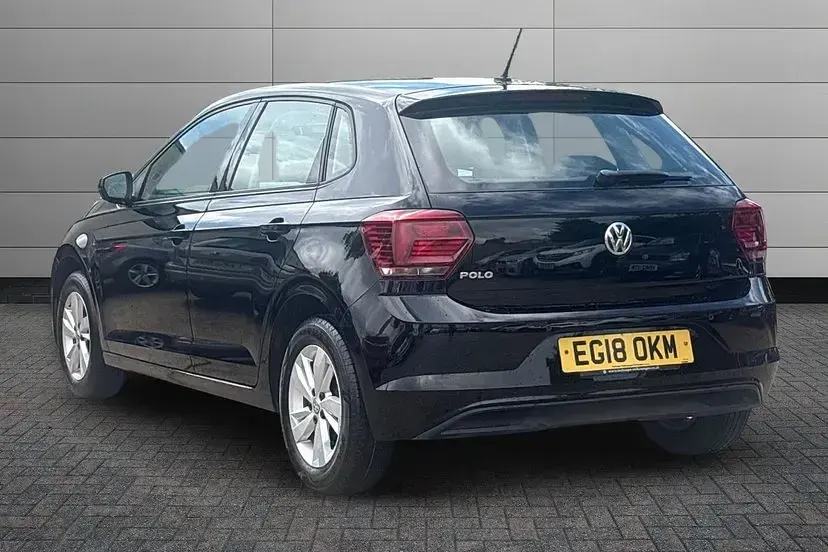 Used VW Polo SE 95 HP (69 kW) 2018 Black Hatchback