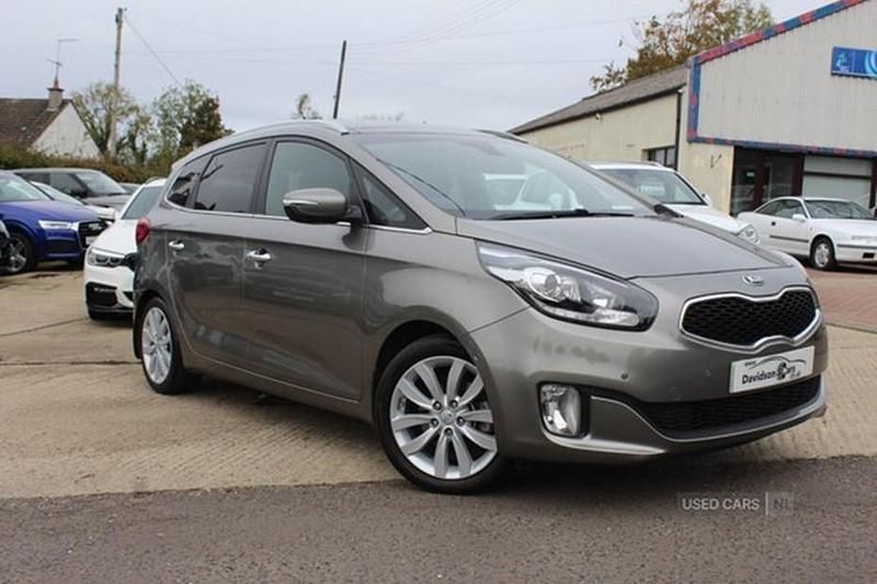 Silver Used 2016 Kia Carens 4 MPV | £7,990 (Fair price) - Image 1/1