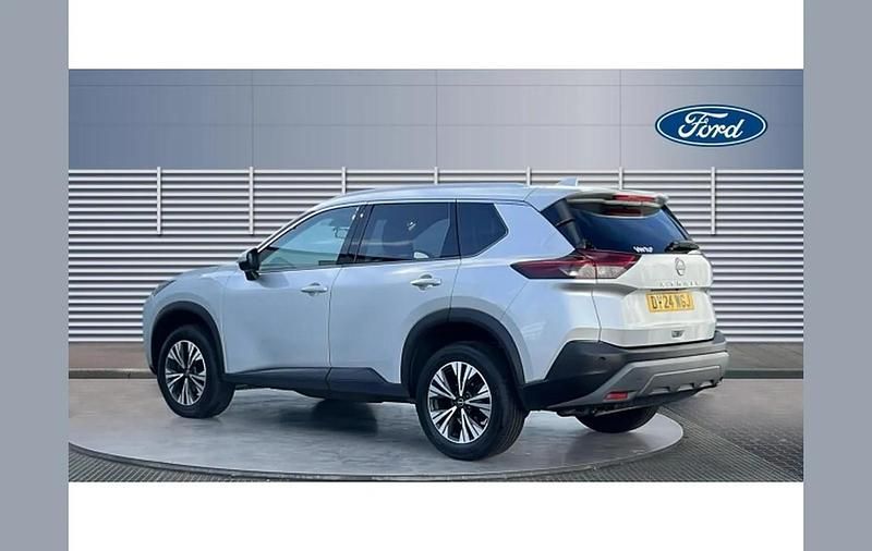 Used Nissan X-Trail N-Connecta 161 HP (118 kW) 2024 Silver SUV