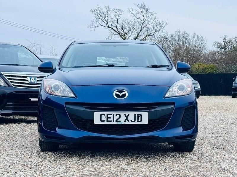 Used Mazda 3 105 HP (77 kW) 2012 Blue Hatchback