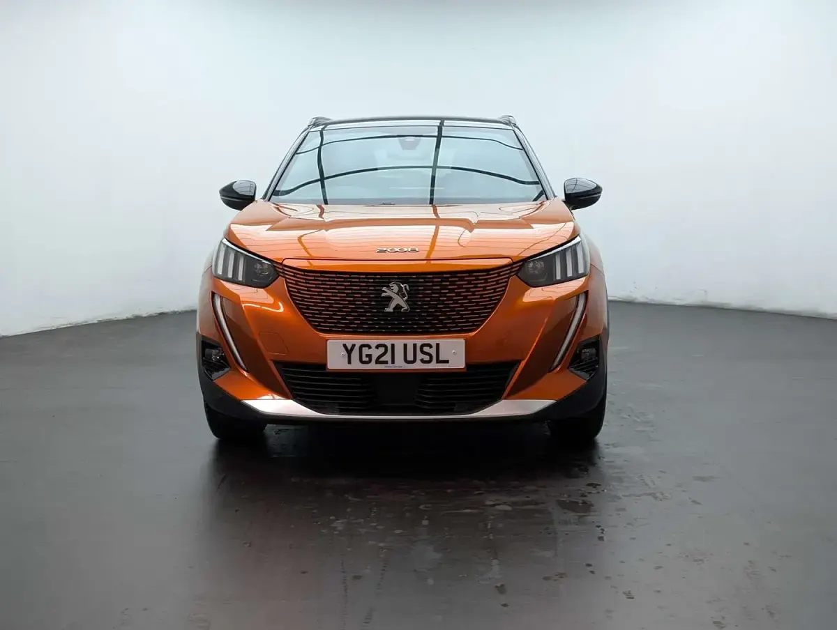 Used Peugeot e-2008 GT 100 kW (136 HP) 2021 Orange SUV