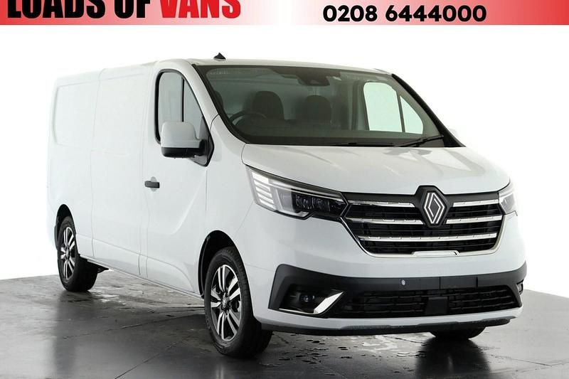 White New 2025 Renault Trafic Van | £26,880 - Image 1/4