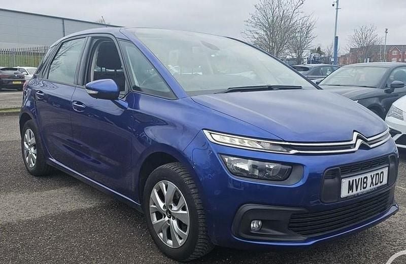 Used Citroën C4 PureTech 2018 Blue MPV
