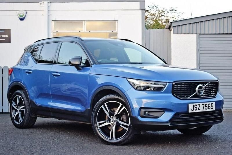 Used Volvo XC40 2018 Blue SUV