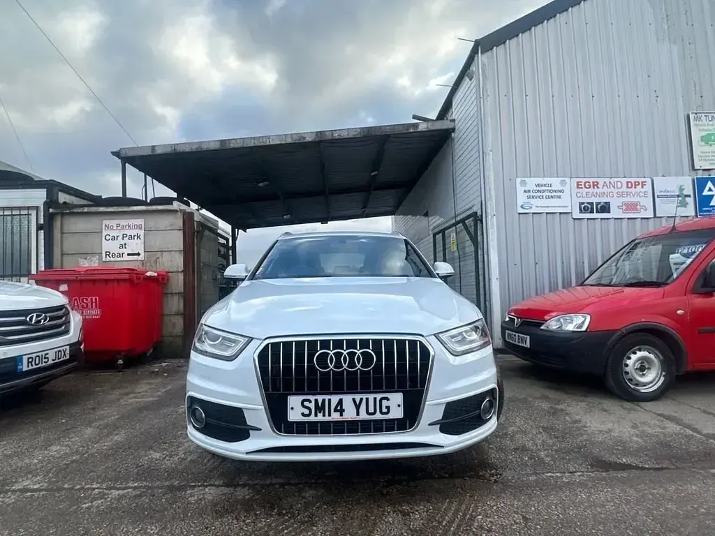 Begagnad Audi Q3 S-Line 177 HK (130 kW) 2014 Vit SUV