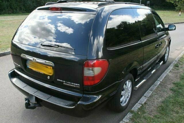 Used Chrysler Grand Voyager 172 HP (126 kW) 2004 MPV