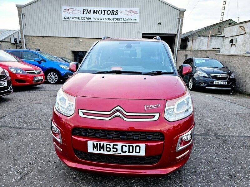 Red Used 2015 Citroën C3 Picasso Exclusive MPV | £4,995 (Fair price) - Image 1/4