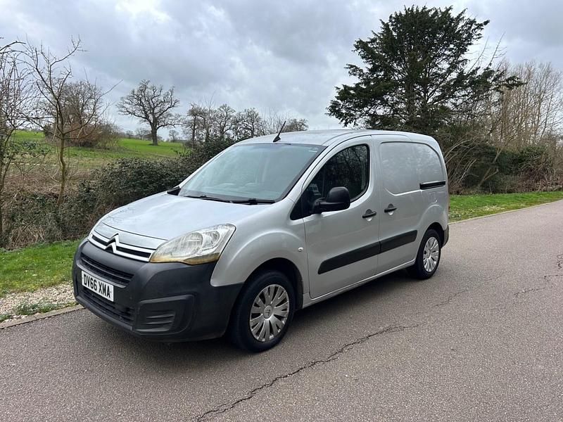 Used Citroën Berlingo 75 HP (55 kW) 2016 Silver MPV