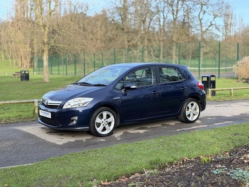 Used Toyota Auris Hybrid 2011 Blue Hatchback