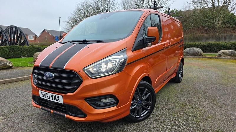 Used Ford Transit Custom Sport 185 HP (136 kW) 2021 Orange Van