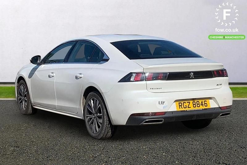 Used Peugeot 508 Allure 131 HP (96 kW) 2020 White Hatchback