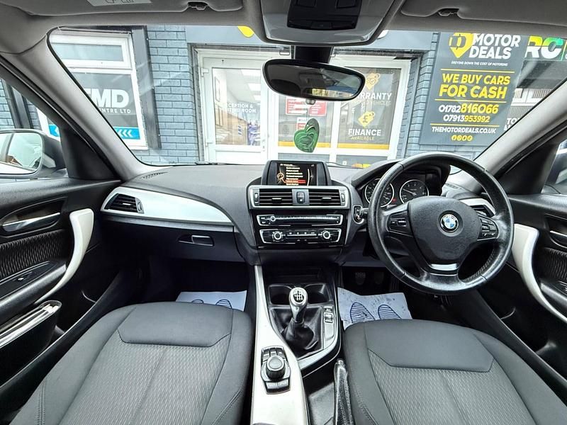 Used BMW 116 2015 White Hatchback