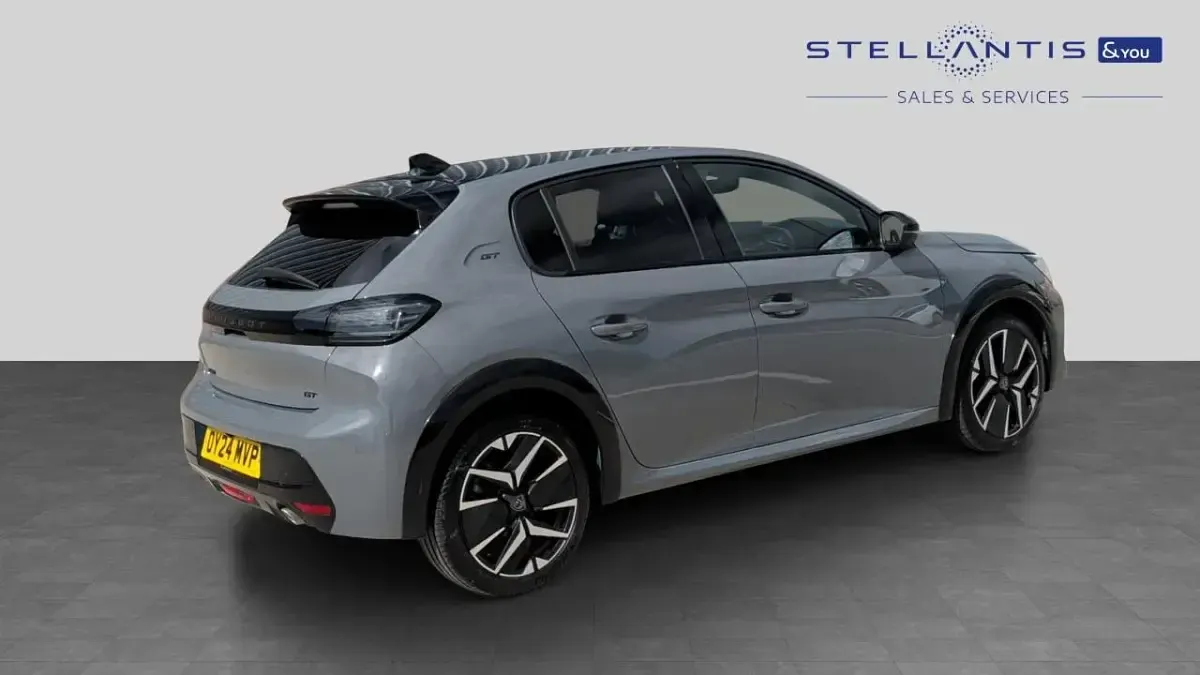 Used Peugeot 208 GT 99 HP (72 kW) 2024 Grey Hatchback