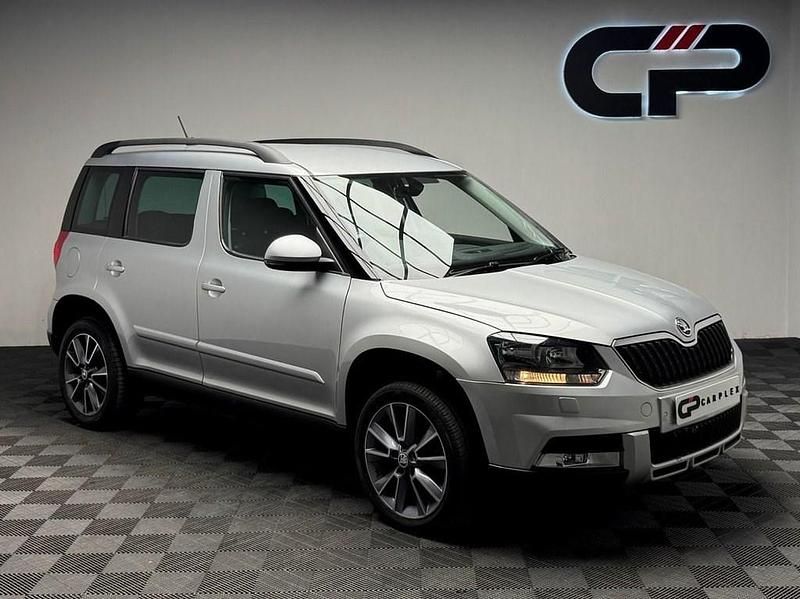 Silver Used 2017 Skoda Yeti SE Drive SUV | £18,495 (Expensive) - Image 1/3
