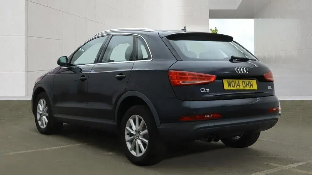 Usado Audi Q3 Comfort 2014 Azul SUV