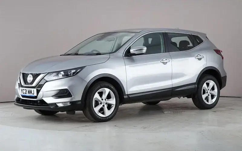Used Nissan Qashqai Acenta Premium 158 HP (116 kW) 2021 Silver SUV