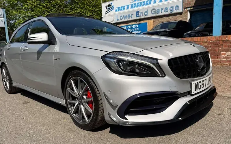 Begagnad Mercedes A45 AMG Premium 381 HK (280 kW) 2017 Halvkombi