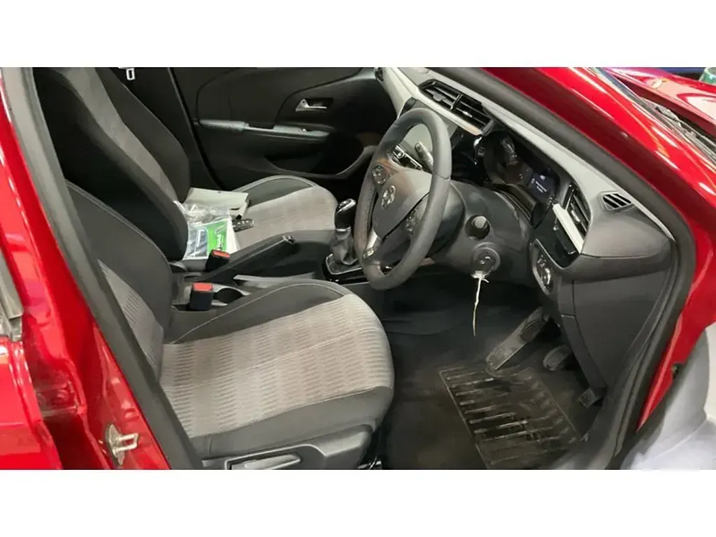 Used Vauxhall Corsa Design Edition 2023 Crimson red (metallic paint) Hatchback