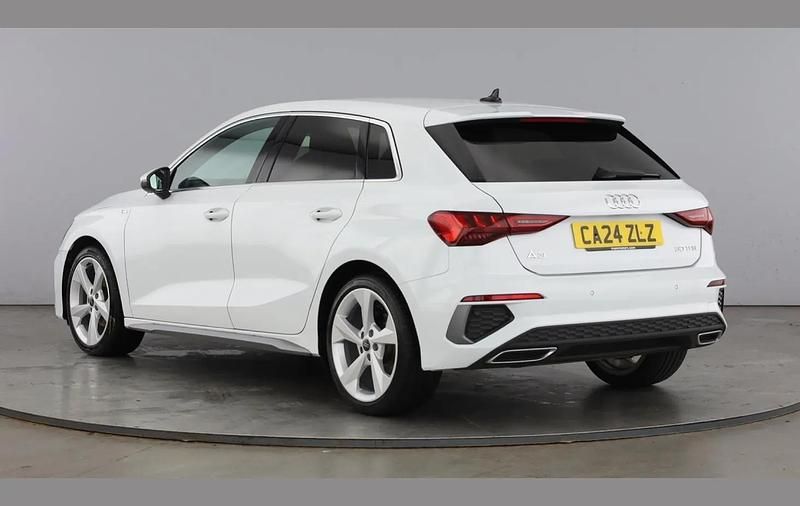 Used Audi A3 S-Line 108 HP (79 kW) 2024 White Hatchback