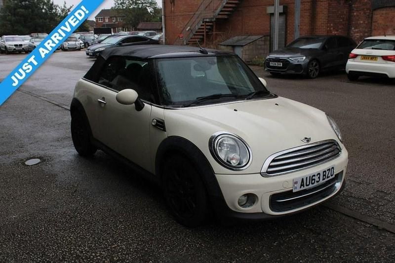 White Used 2013 Mini Cooper Cabriolet Cabriolet | £5,350 (Fair price) - Image 1/2