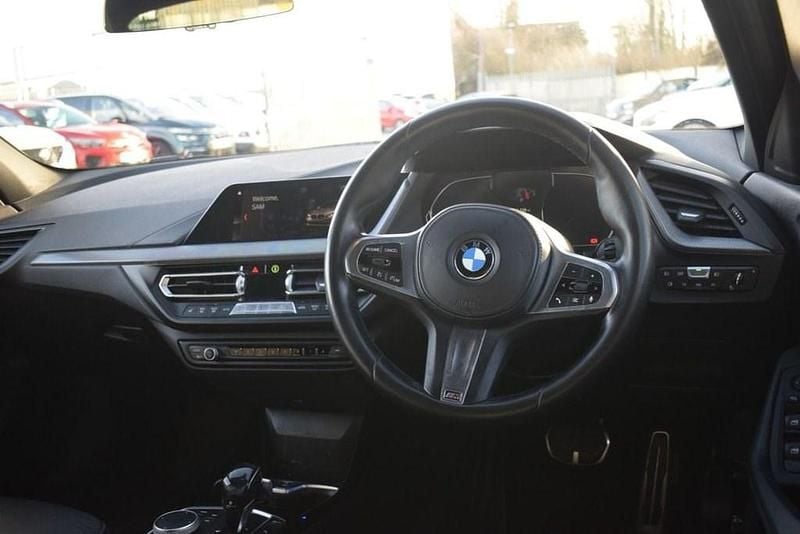 Used BMW 118 M Sport 140 HP (102 kW) 2020 Black Hatchback