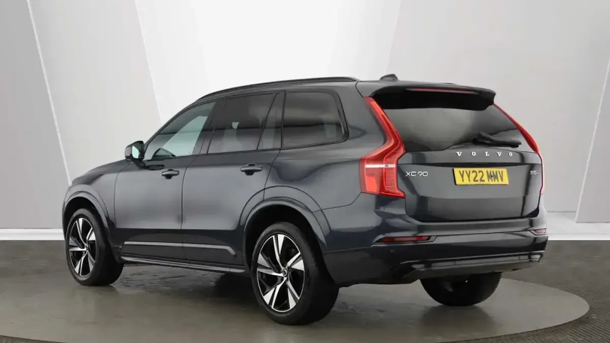 Used Volvo XC90 R-Design 235 HP (172 kW) 2022 Grey SUV