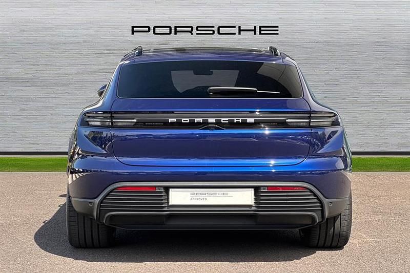 New Porsche Macan 300 kW (408 HP) 2026 Blue SUV