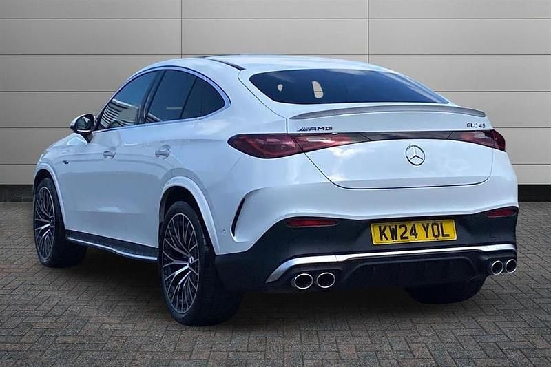 Used Mercedes GLC43 AMG Premium Plus 421 HP (309 kW) 2024 Opalite white bright Estate