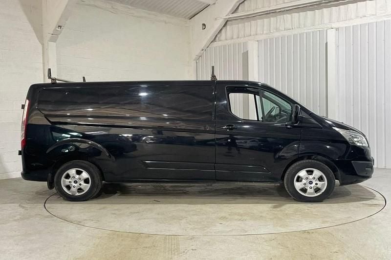 Used Ford Transit Custom Limited 125 HP (91 kW) 2015 Black Van