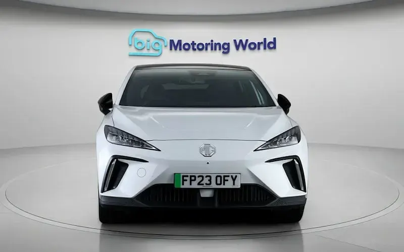 Usado MG MG4 EV Trophy 150 kW (204 HP) 2025 Citadino