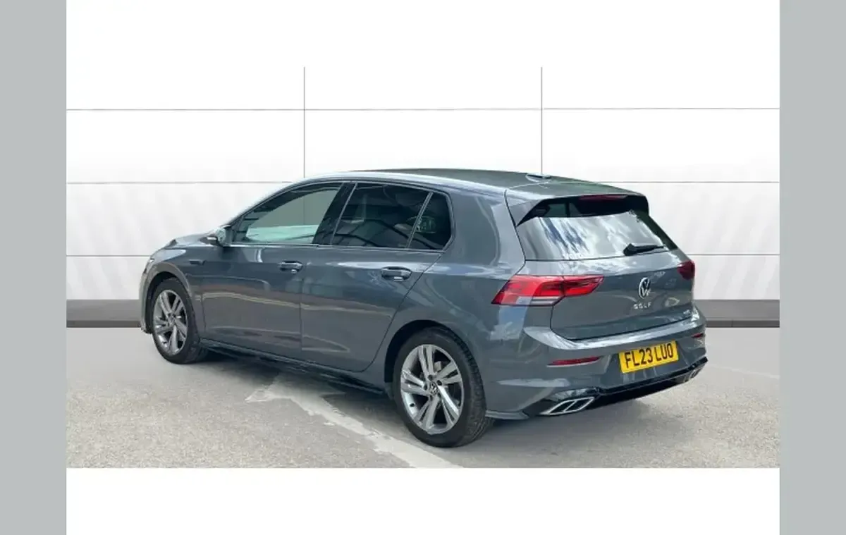 Used VW Golf VIII R-line 147 HP (108 kW) 2023 Grey Hatchback