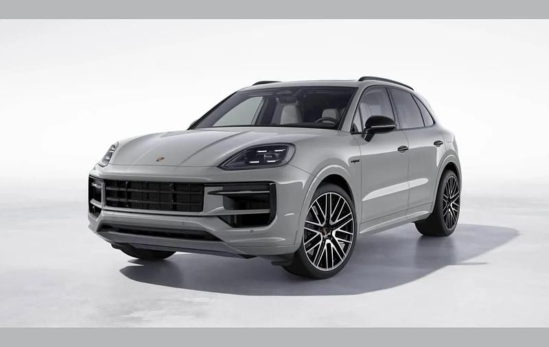 Used Porsche Cayenne 464 HP (341 kW) 2024 Grey SUV