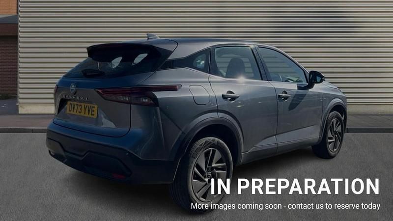 Used Nissan Qashqai Acenta Premium 140 HP (102 kW) 2023 Grey SUV