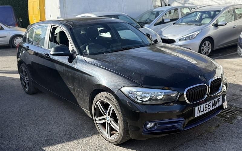 Used BMW 118 Sport Line 136 HP (100 kW) 2015 Hatchback