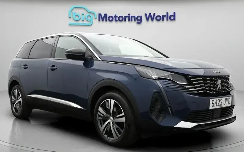 Used Peugeot 5008 Allure 131 HP (96 kW) 2022 SUV