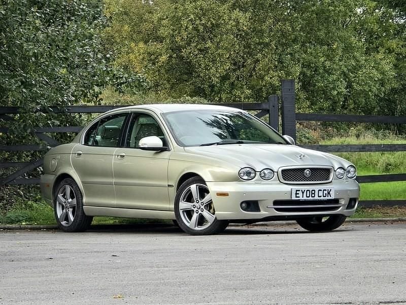 Gold Used 2008 Jaguar X-type Sovereign Sedan | £2,500 (Fair price) - Image 1/4