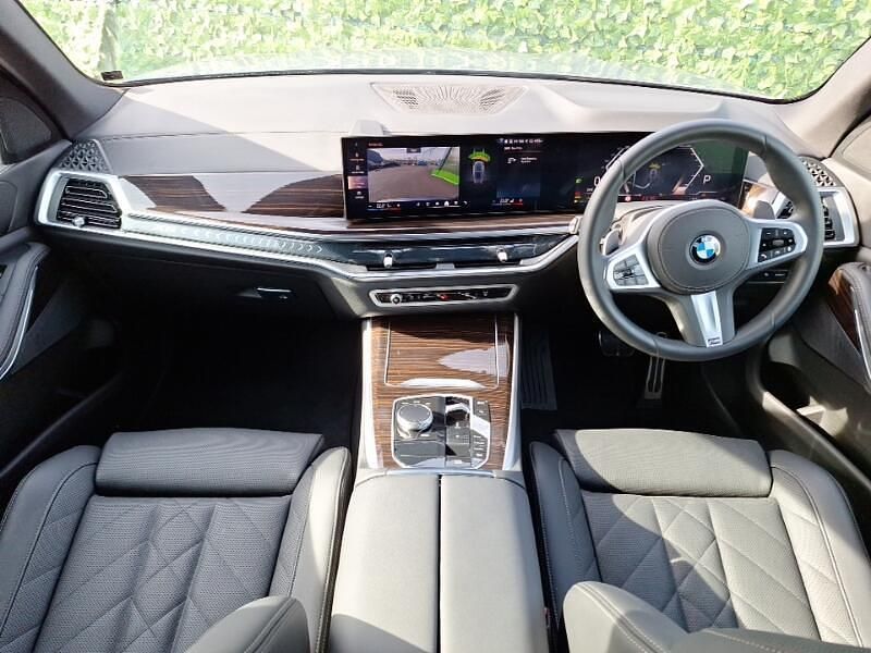 Usado BMW X5 M Sport 298 HP (219 kW) 2025 Cinzento SUV
